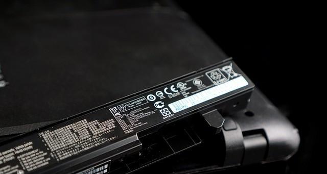 华硕FX50J固态装系统教程（华硕FX50J固态硬盘安装及操作指南）